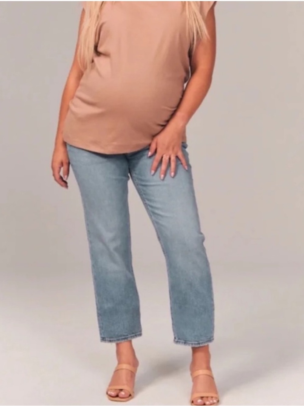 Abercrombie & Fitch Light Blue Maternity Cropped Jeans